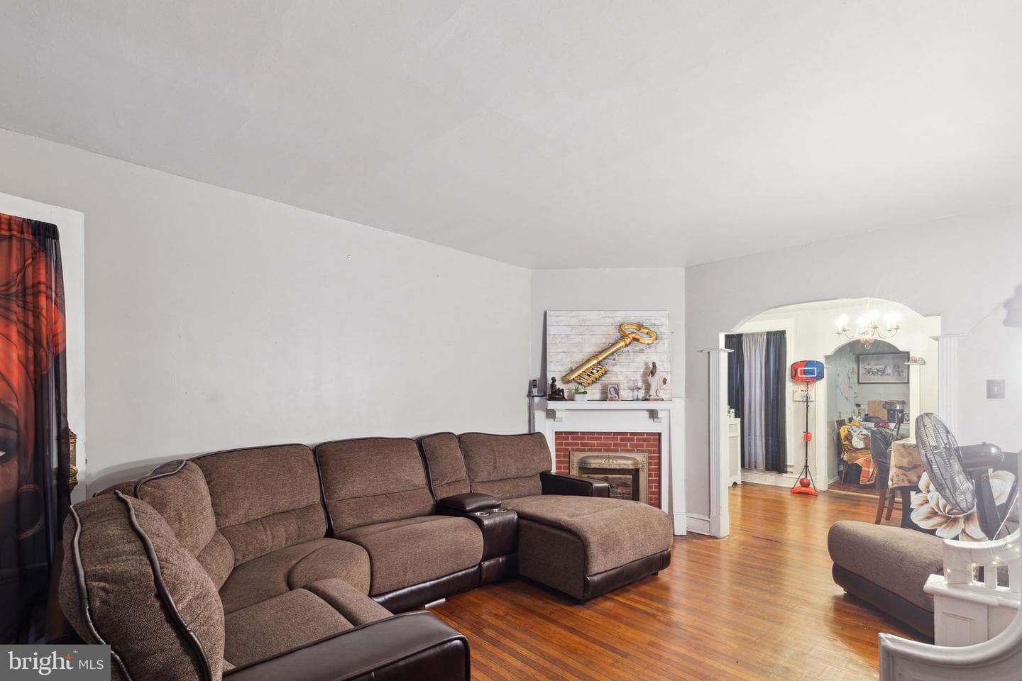 6204 Spruce Street photo 2