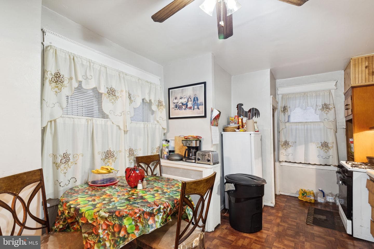 6204 Spruce Street photo 7
