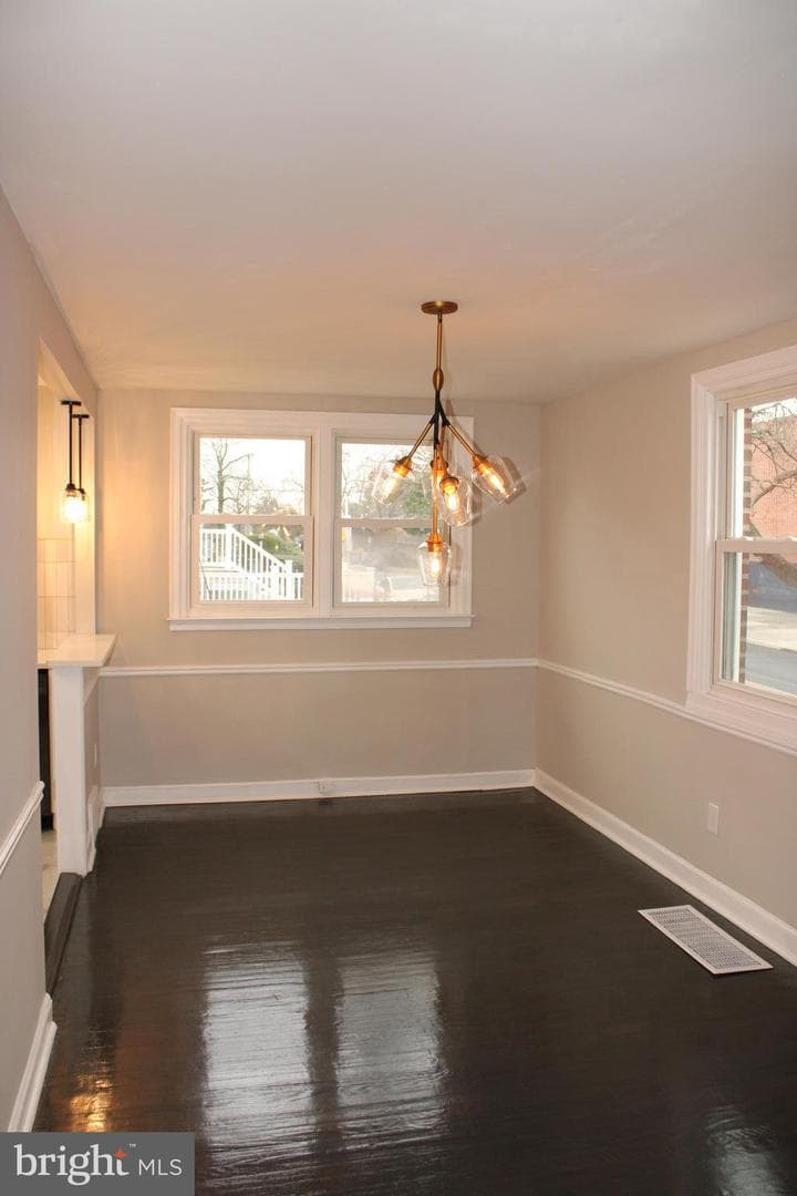 8036 Forrest Avenue photo 10