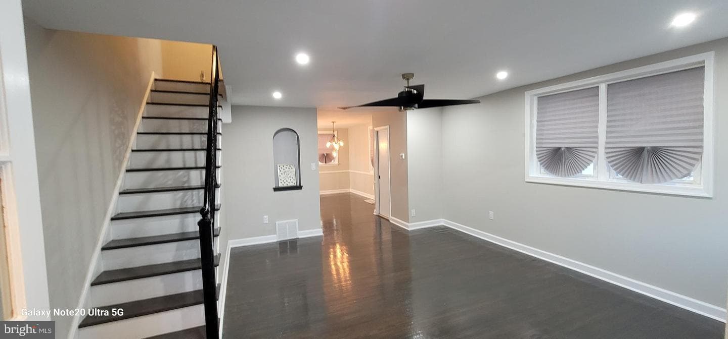 8036 Forrest Avenue photo 9