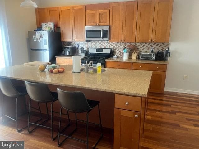 1518 Fairmount Avenue photo 2