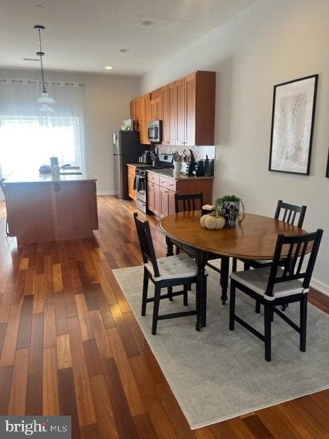 1518 Fairmount Avenue photo 4