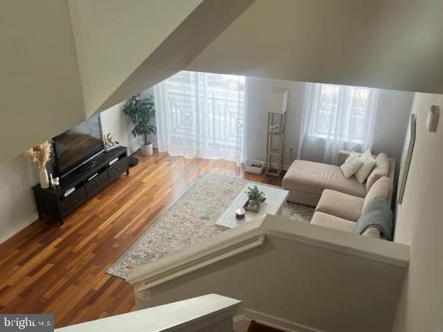 1518 Fairmount Avenue photo 8