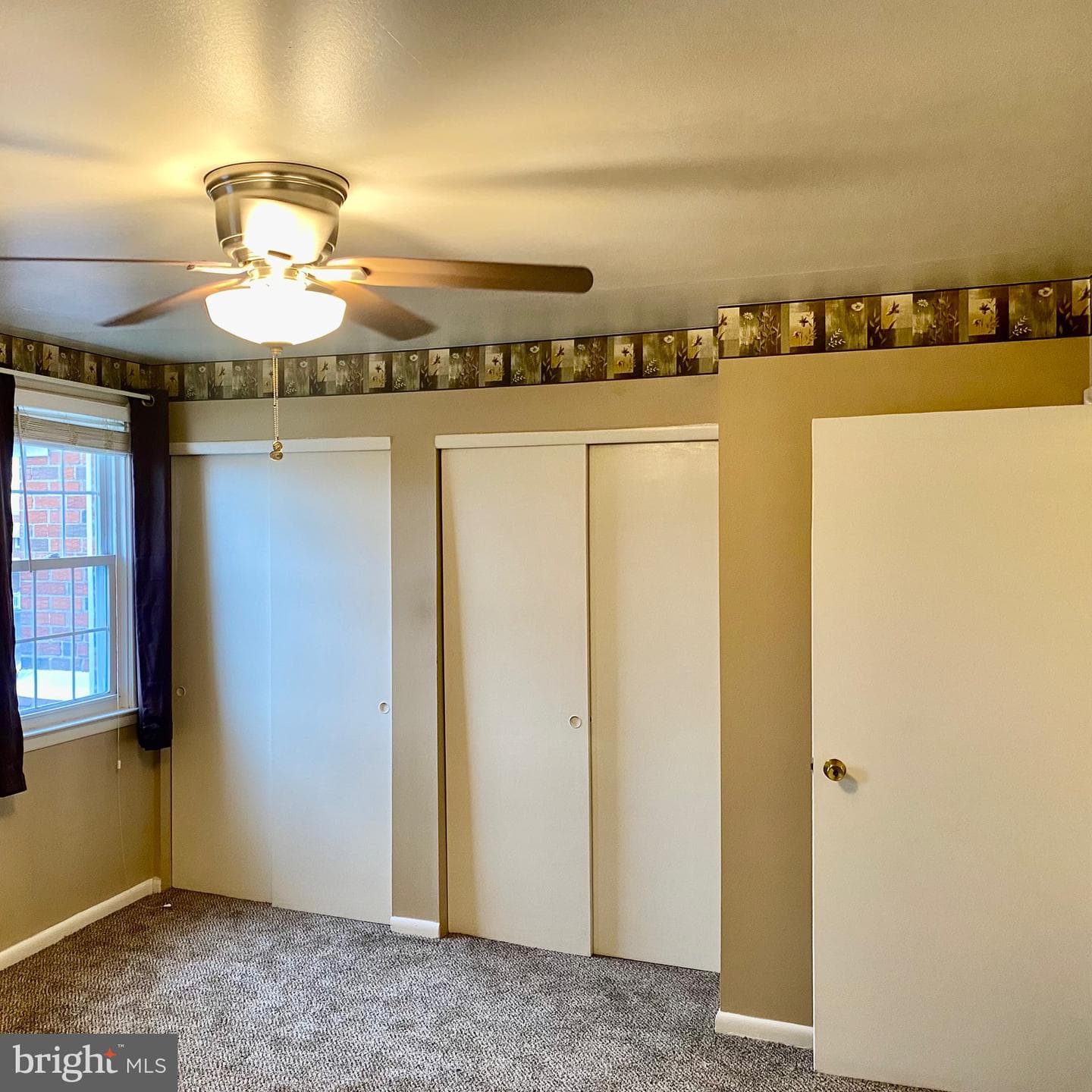 4440 Pennypack Street photo 24