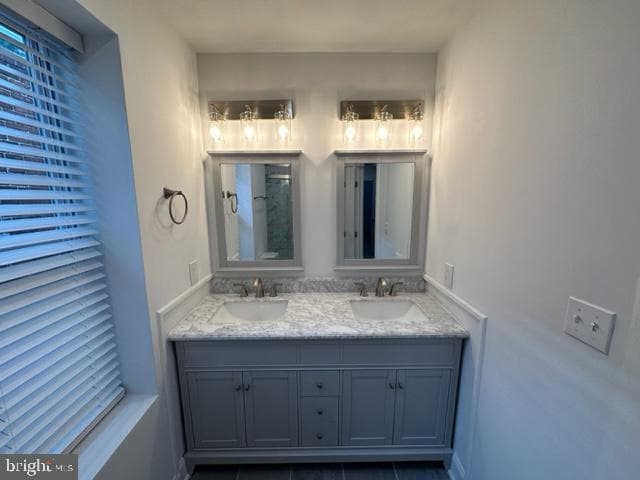 1336 N Hollywood Street photo 24