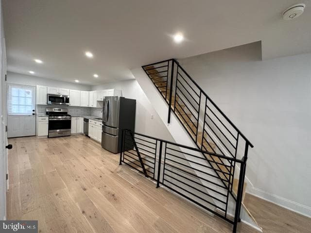 1336 N Hollywood Street photo 3
