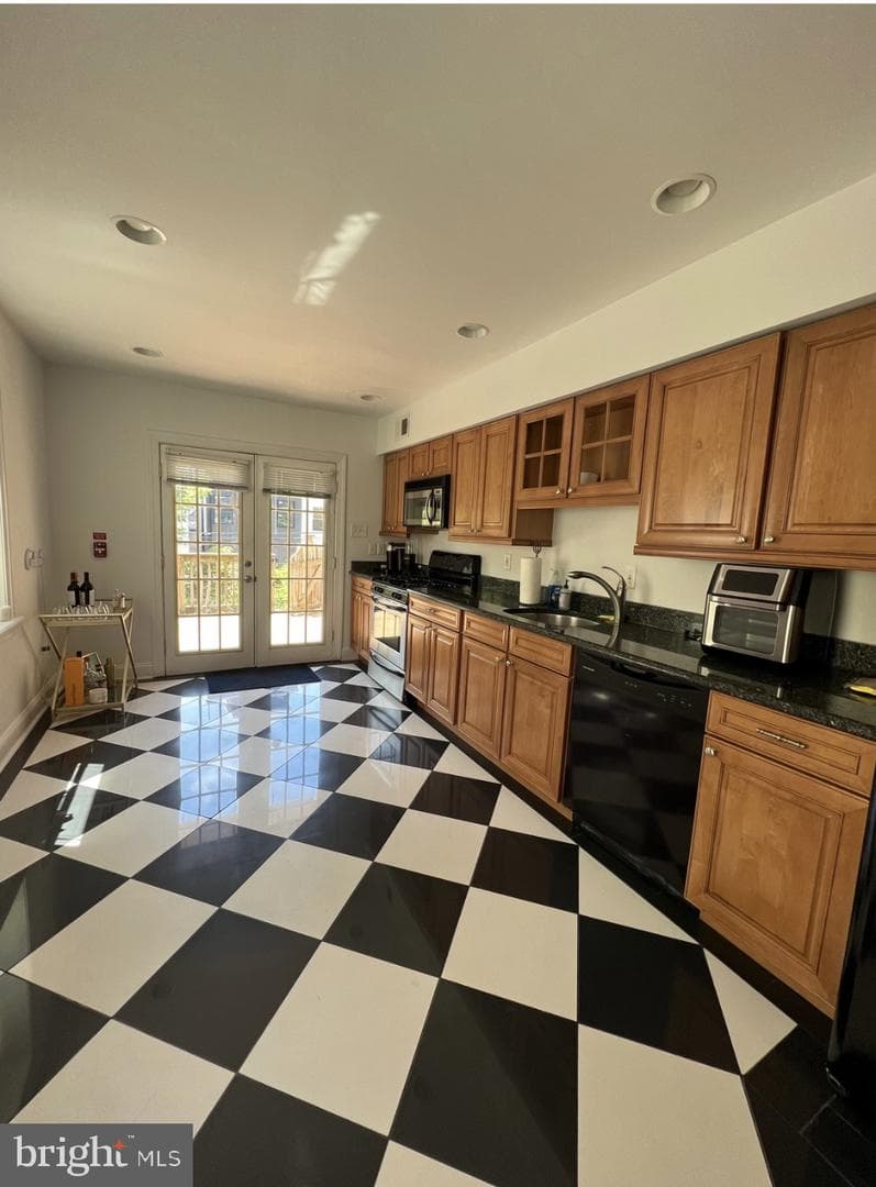 2022 Fitzwater Street photo 9
