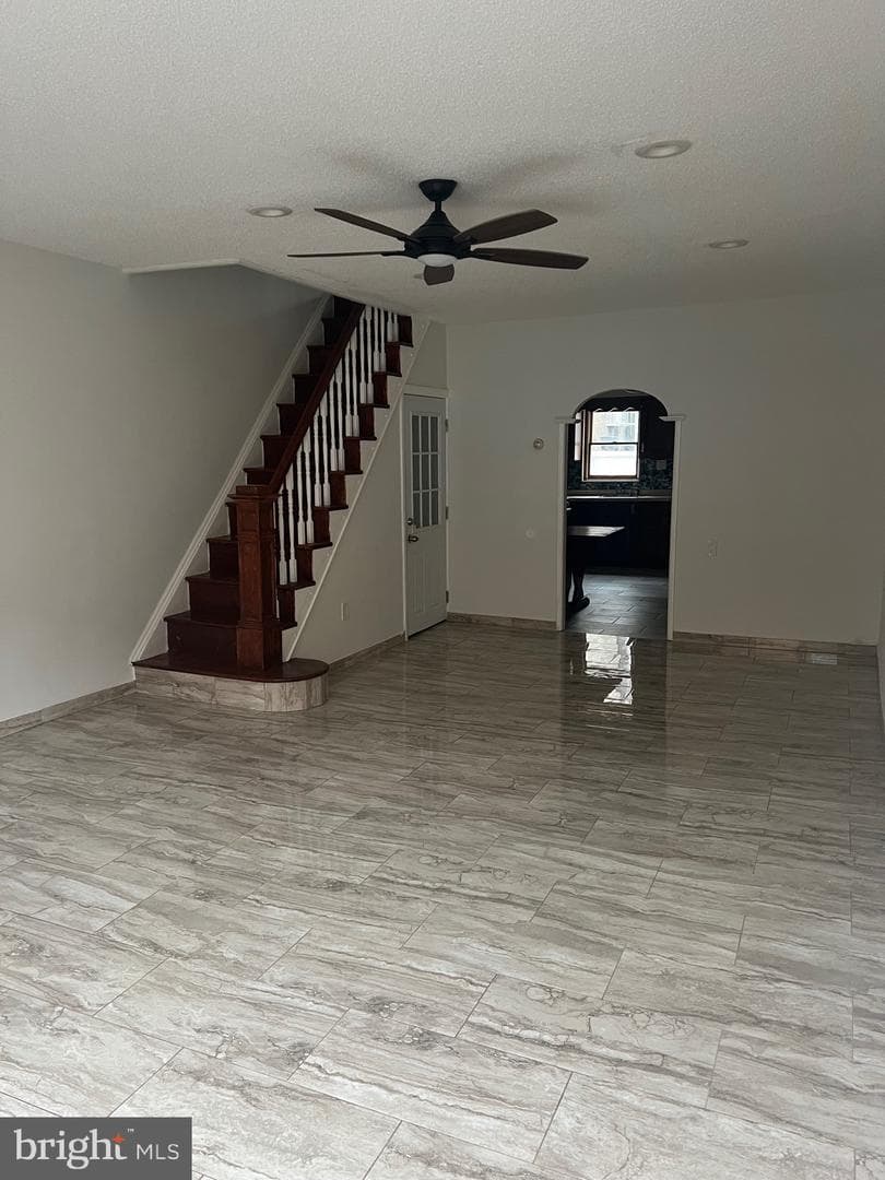 1114 Watkins Street photo 3