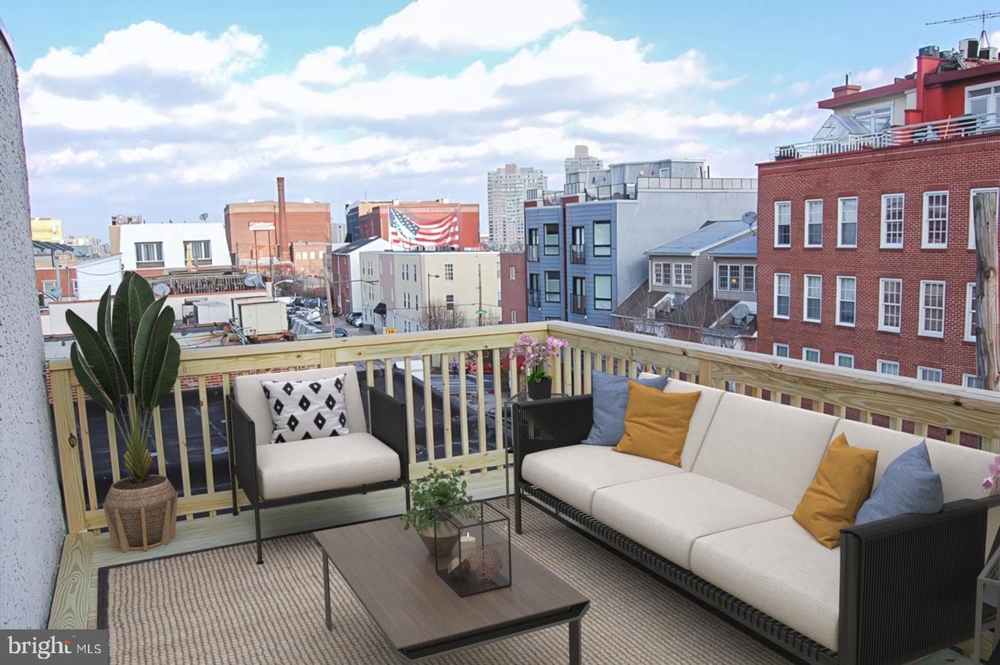 340 N Front Street #b photo 2