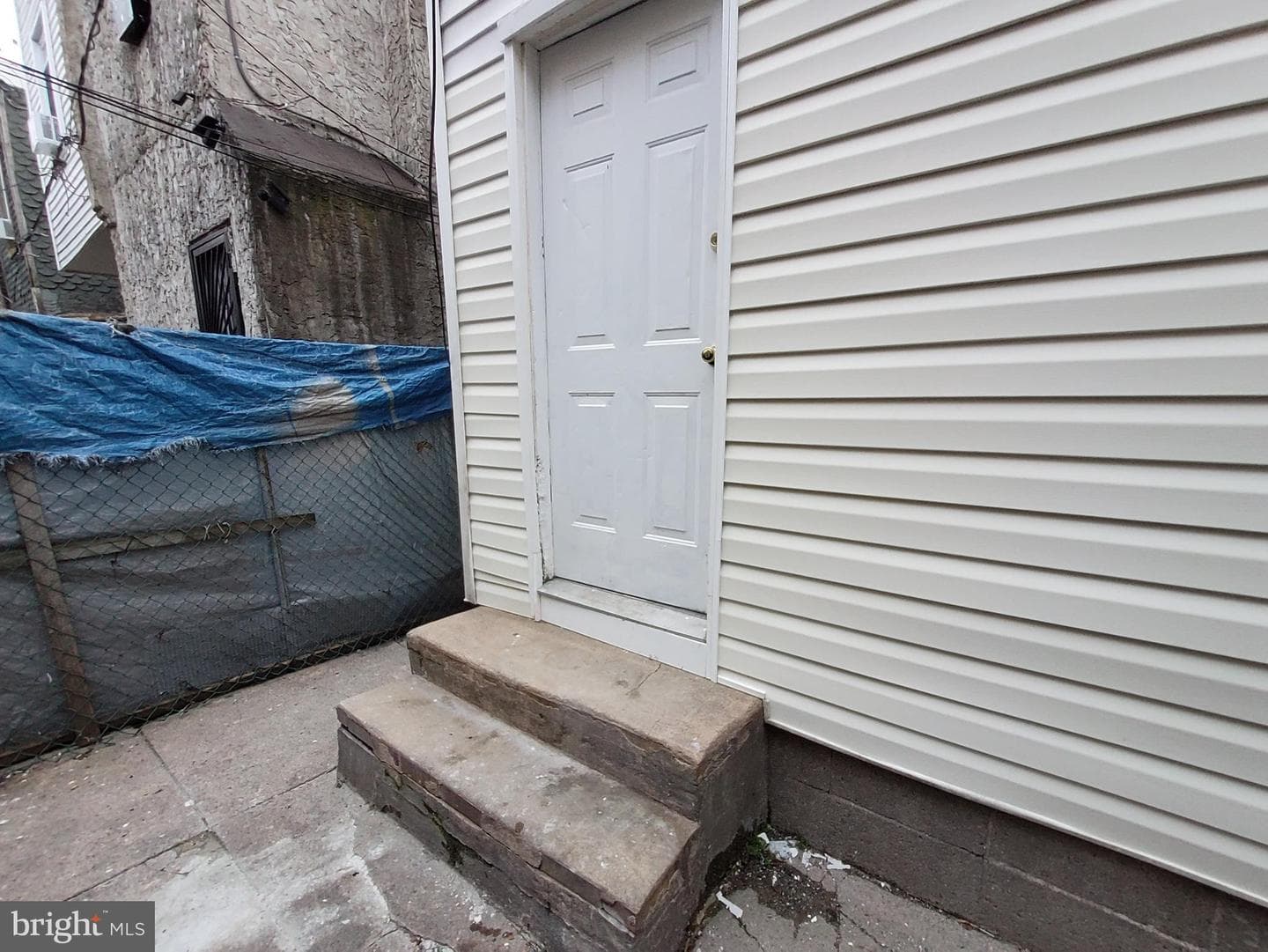 159 W Lippincott Street photo 34
