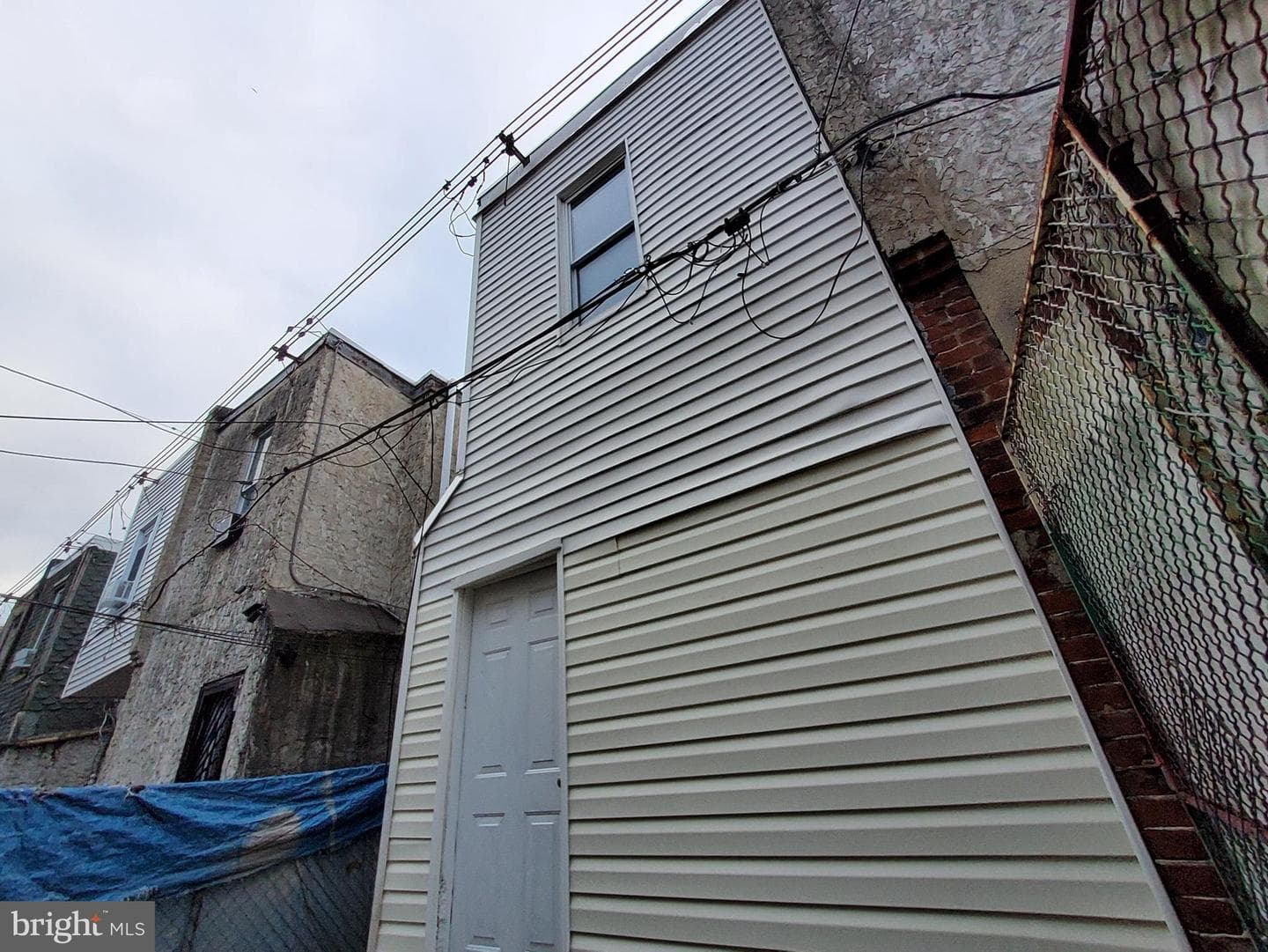 159 W Lippincott Street photo 38