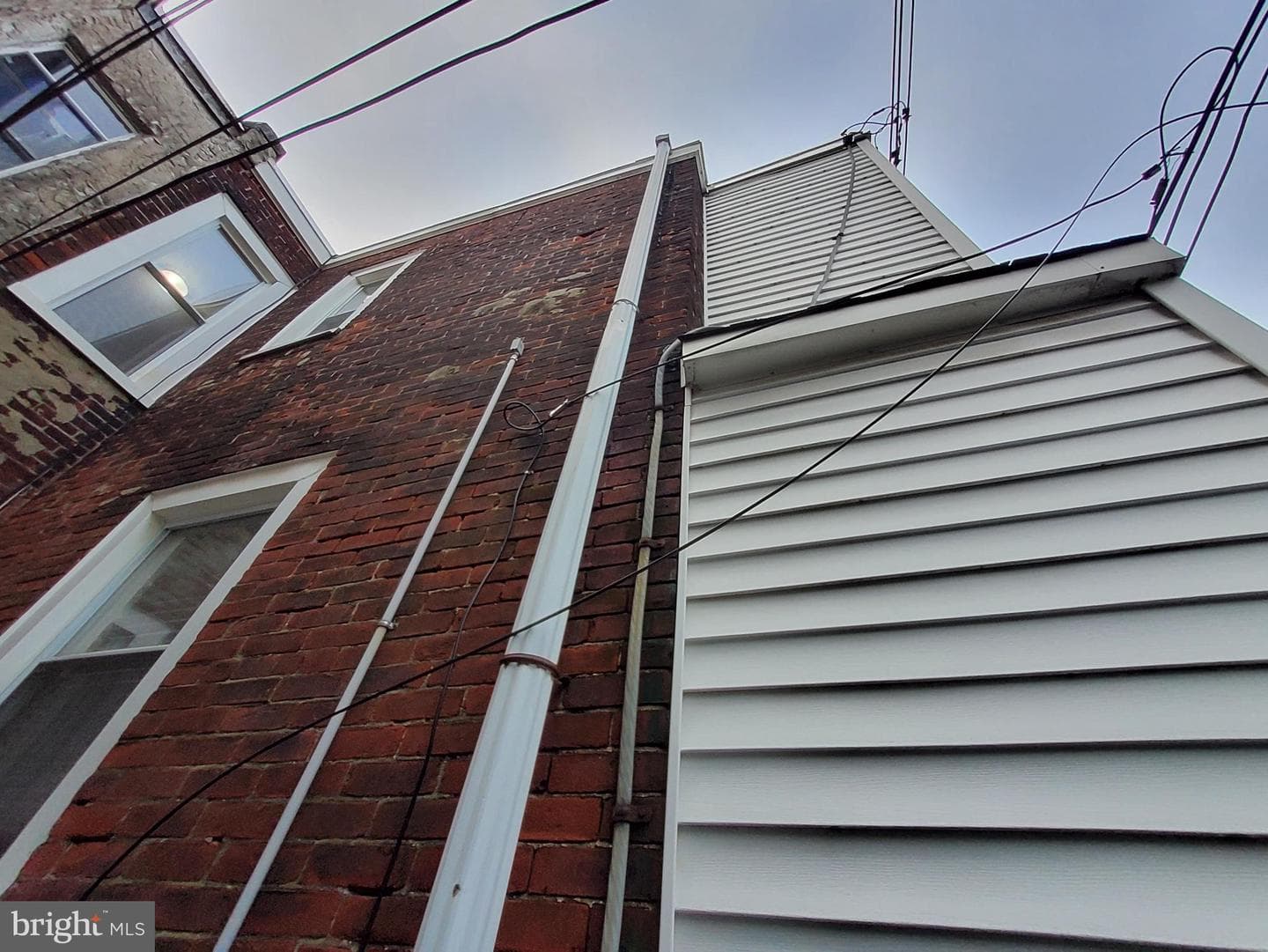 159 W Lippincott Street photo 39