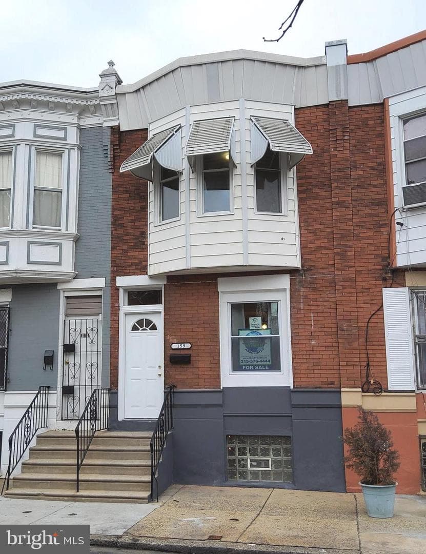 159 W Lippincott Street photo 41