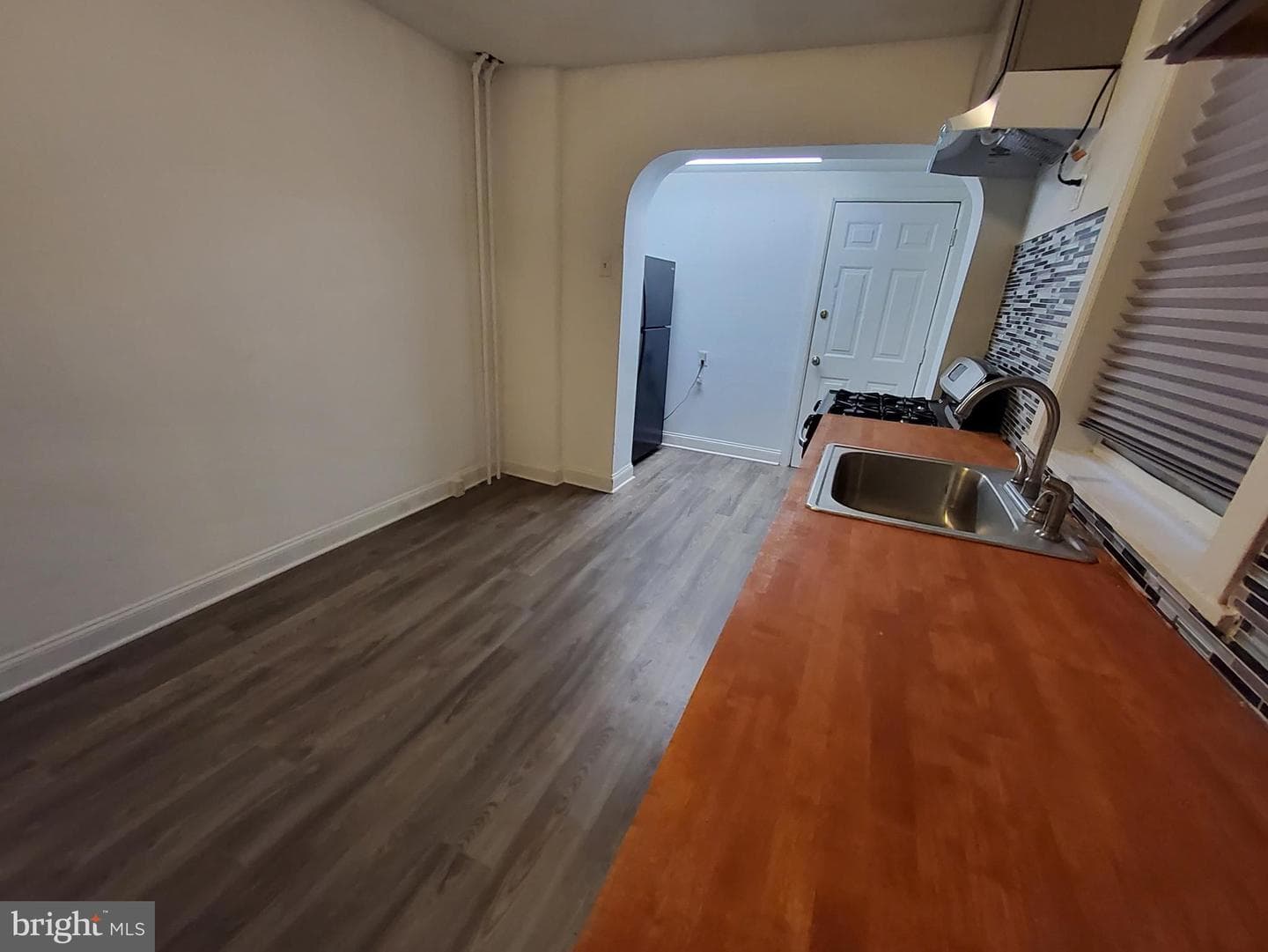 159 W Lippincott Street photo 8