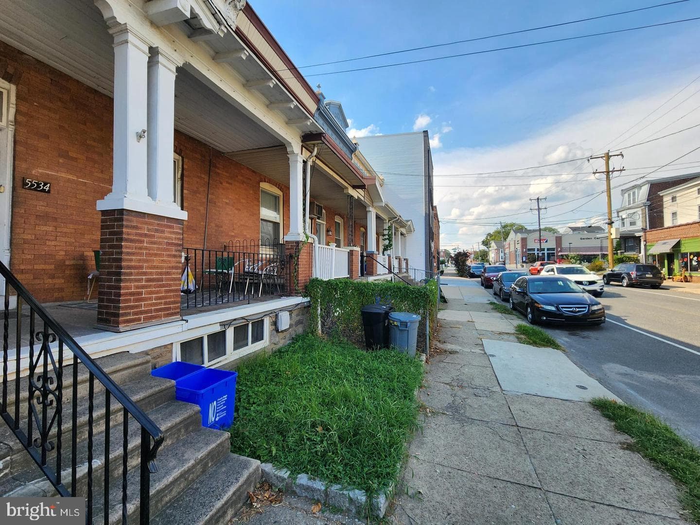 5534 Ridge Avenue photo 2