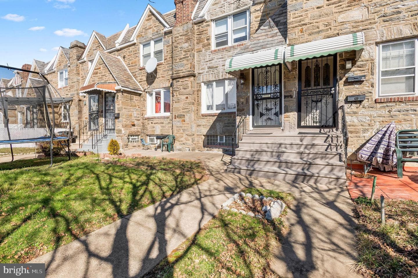 1463 McKinley Street photo 3