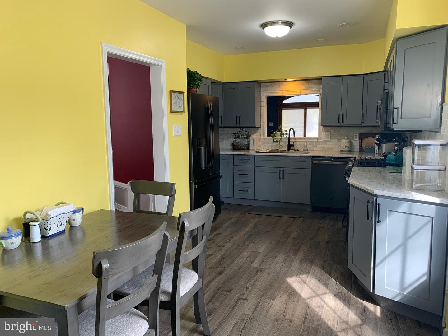 4529 Aubrey Avenue photo 16