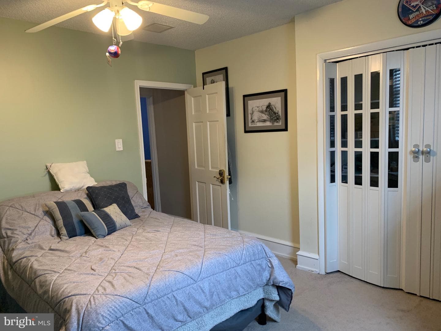 4529 Aubrey Avenue photo 34