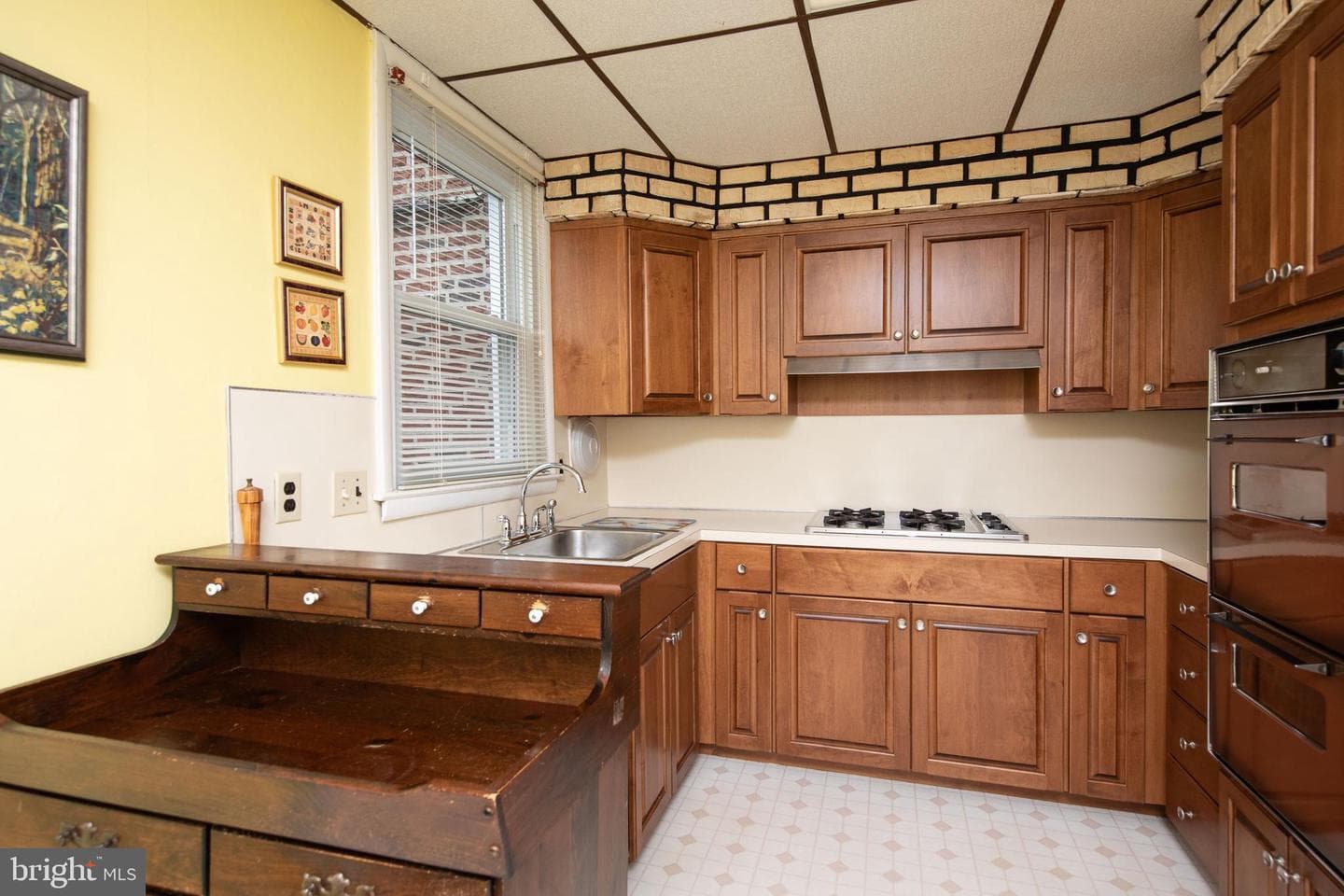 1702 Megargee Street photo 11