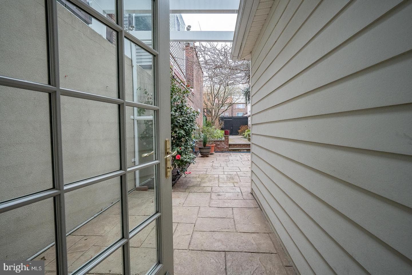 630 Pine Street photo 60