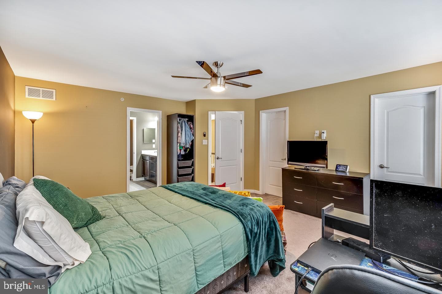 3207 Salerno Way photo 18