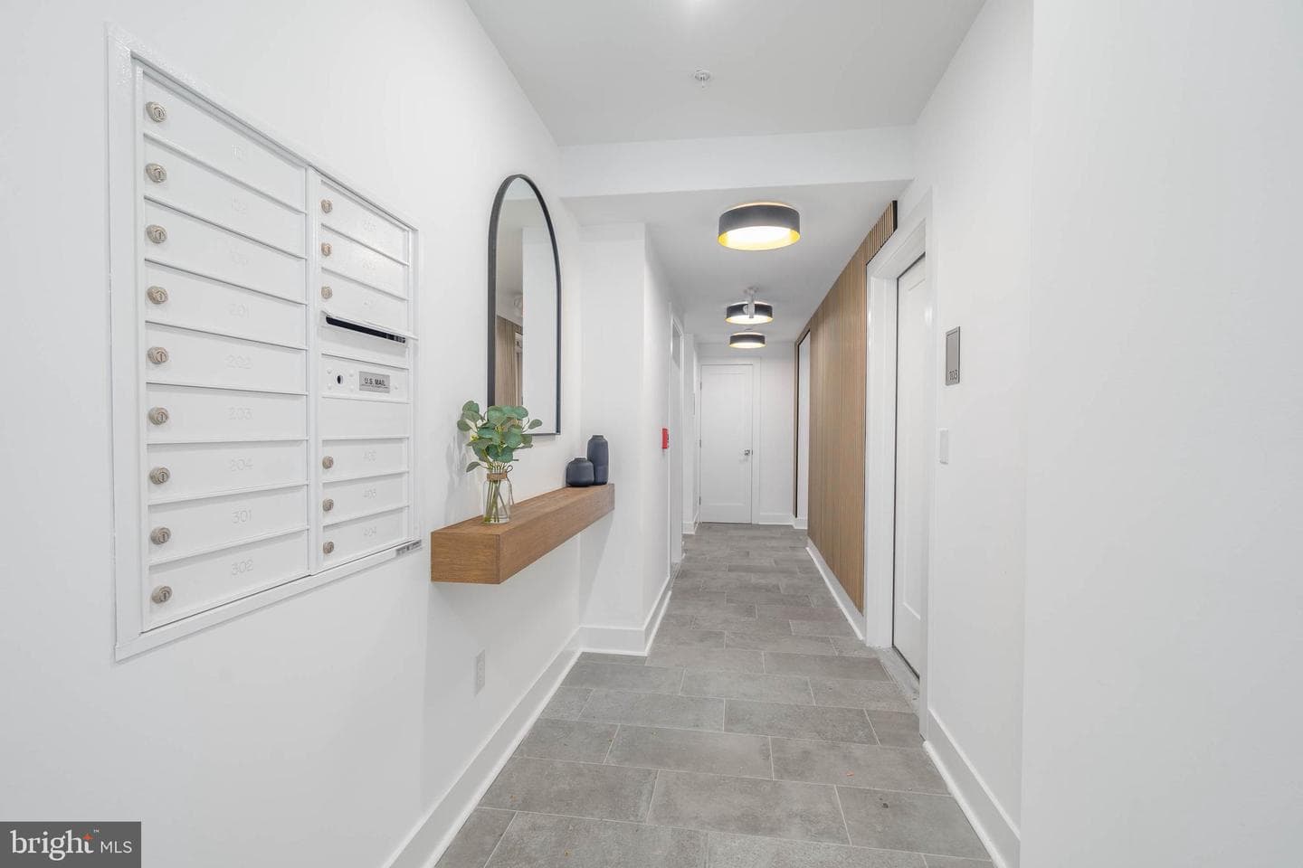825 Bainbridge Street #404 photo 18