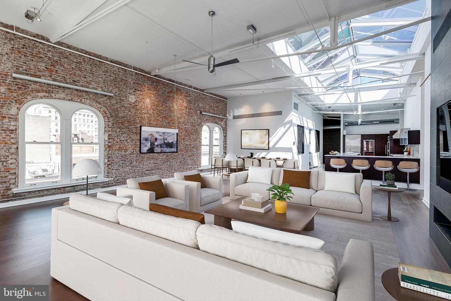 105-32 S 12th Street #penthouse 504, Philadelphia