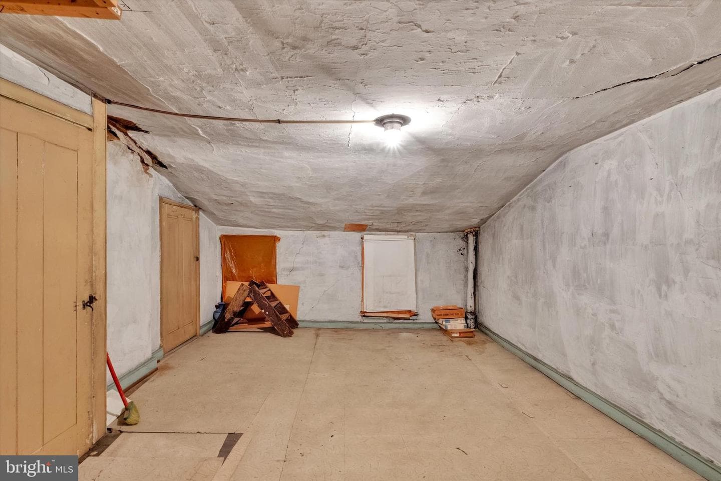 1238 N Hancock Street photo 16