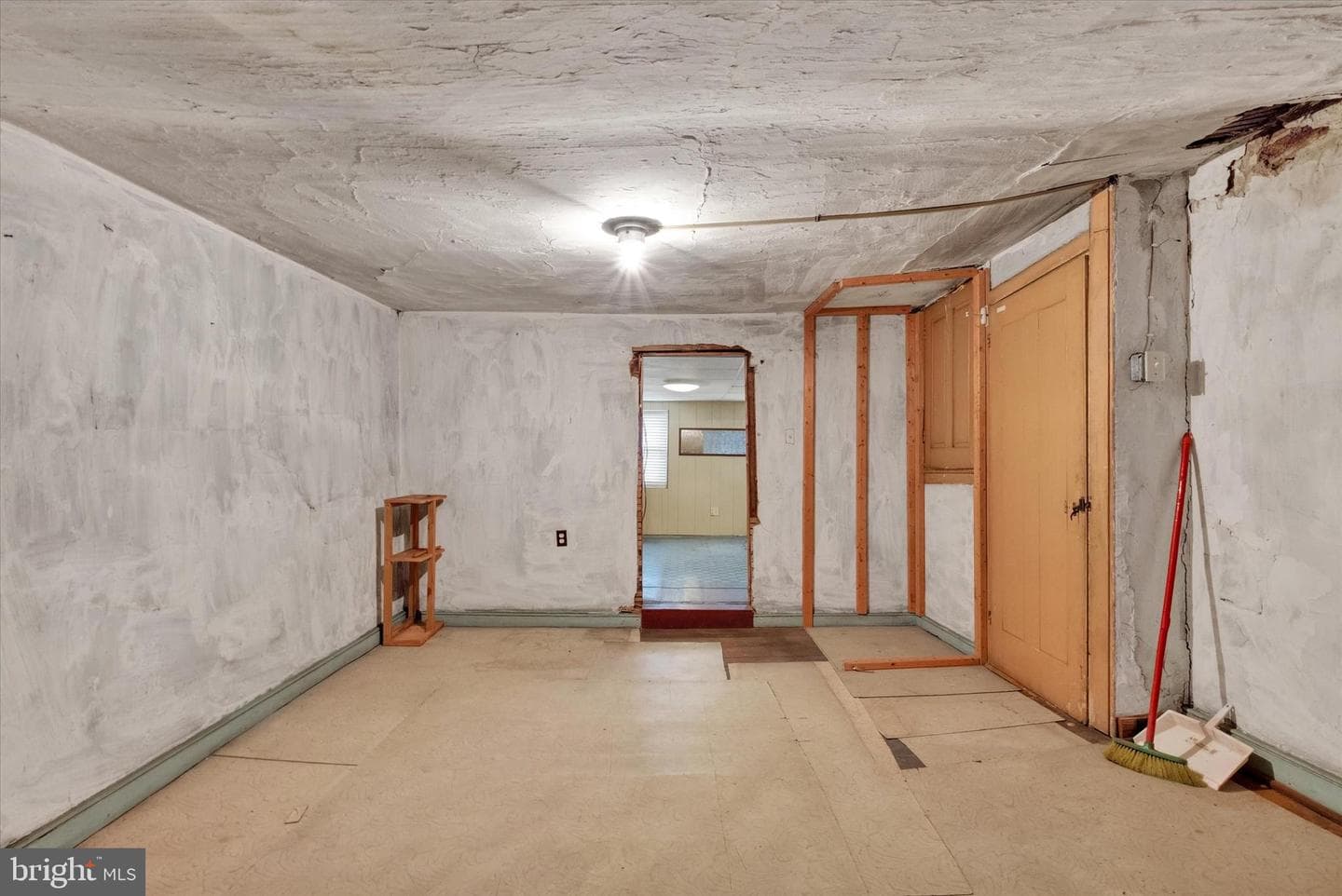 1238 N Hancock Street photo 17