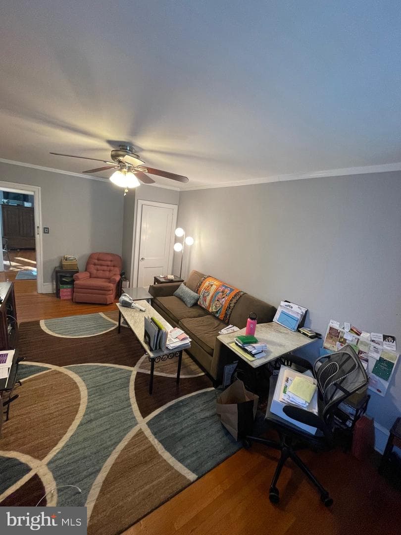 6647 Lincoln Drive photo 23