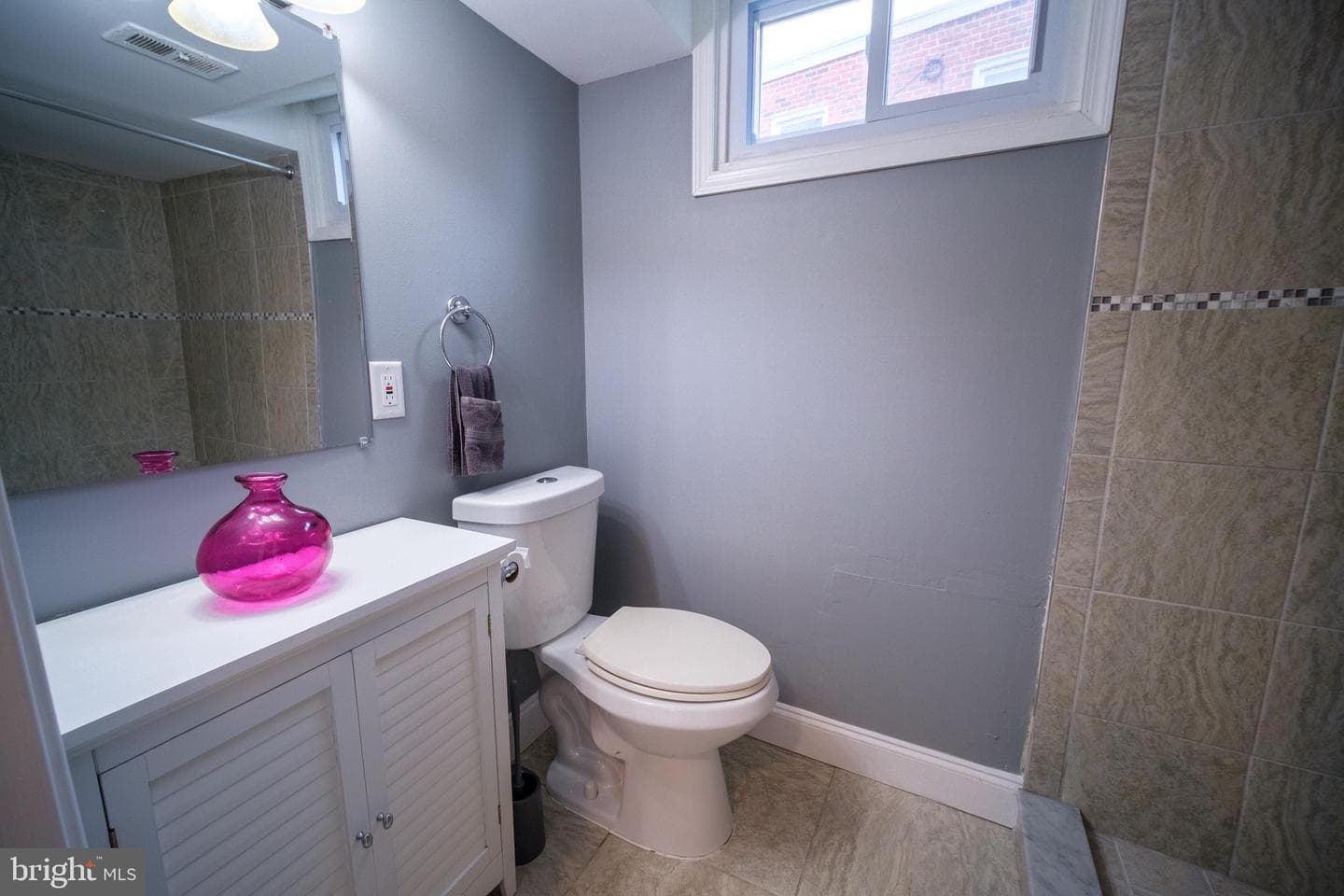 728 Hill Road photo 17