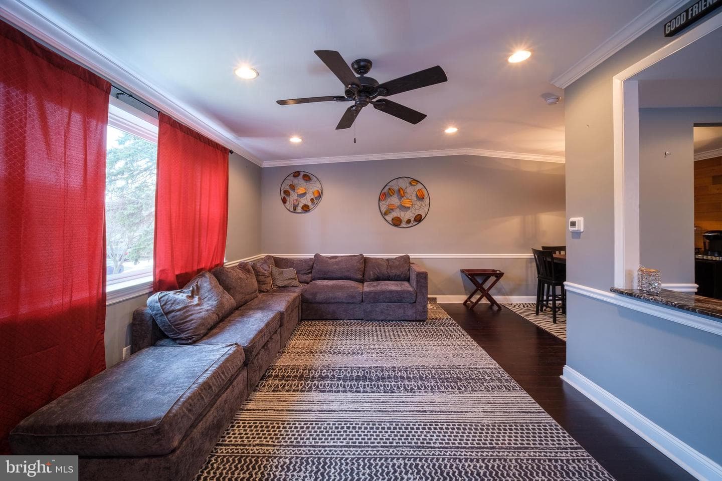 728 Hill Road photo 2