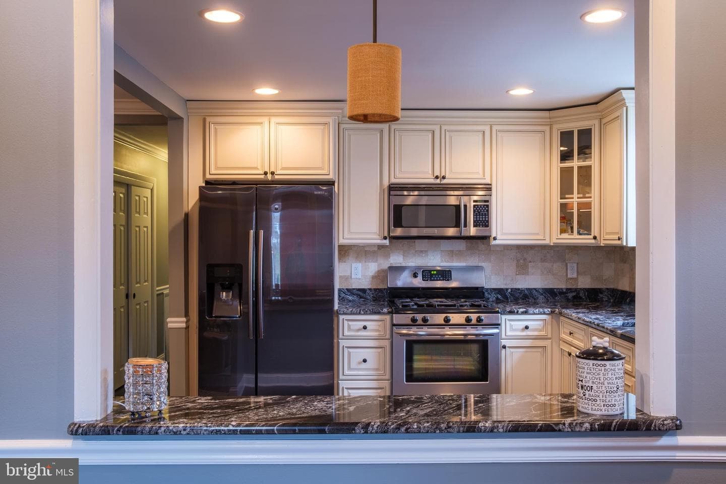 728 Hill Road photo 6