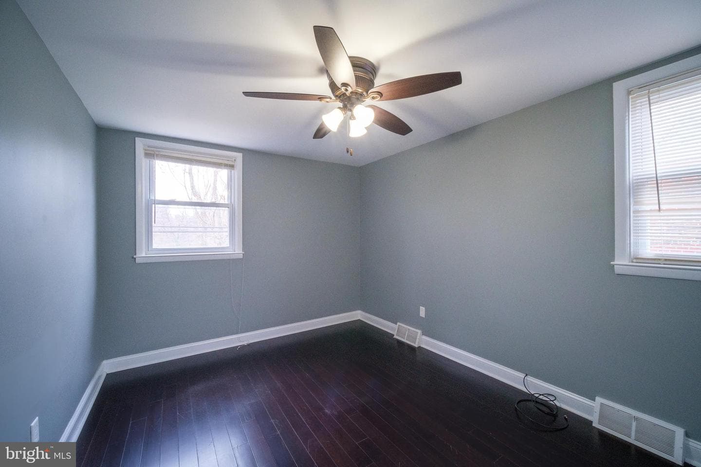 728 Hill Road photo 9