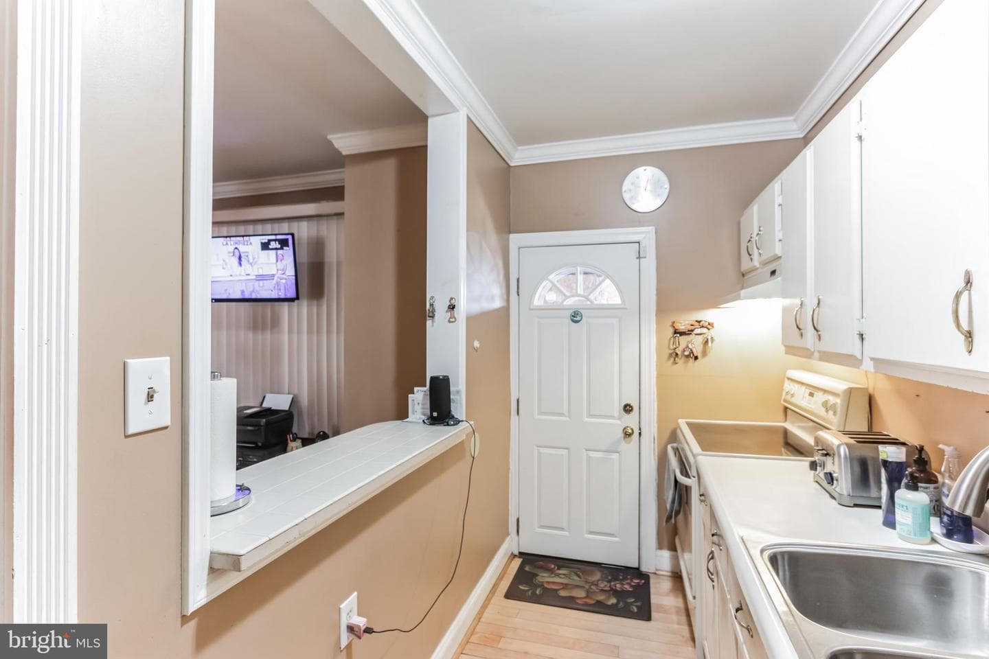 3537 Kip Street photo 7