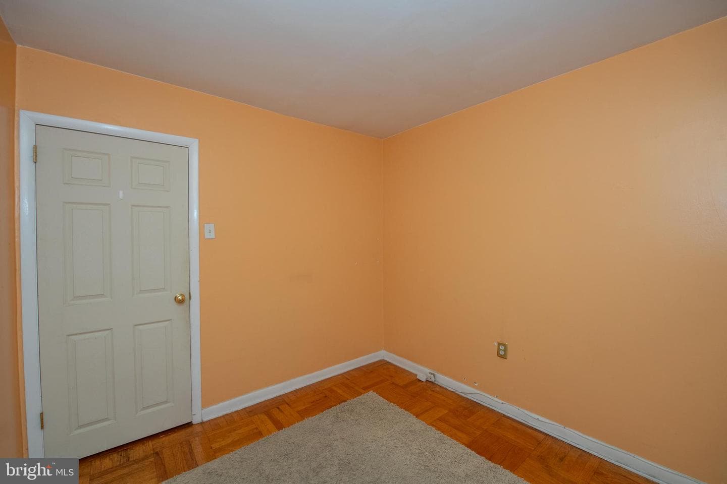 8332 Strahle Place photo 15