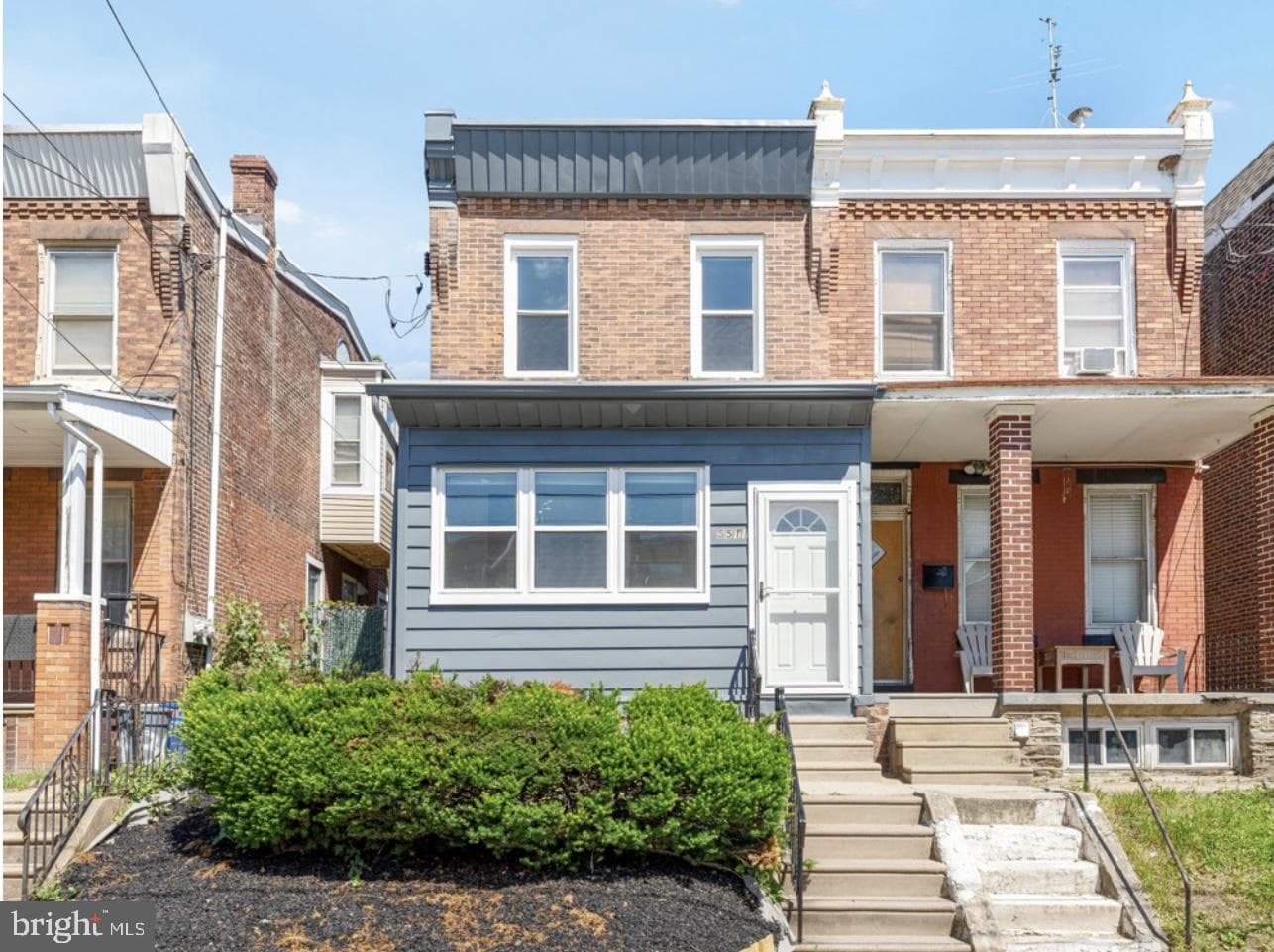 5511 N Fairhill Street photo 1
