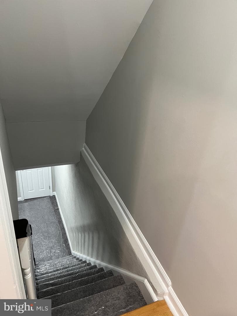 2031 Church Lane photo 23