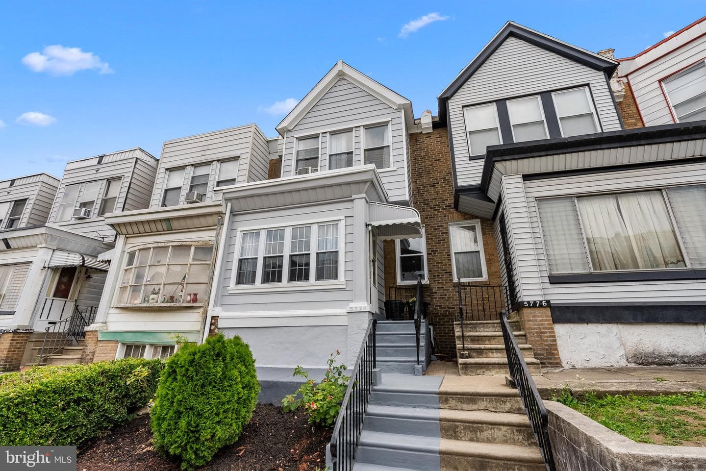 5774 Stewart Street photo 2