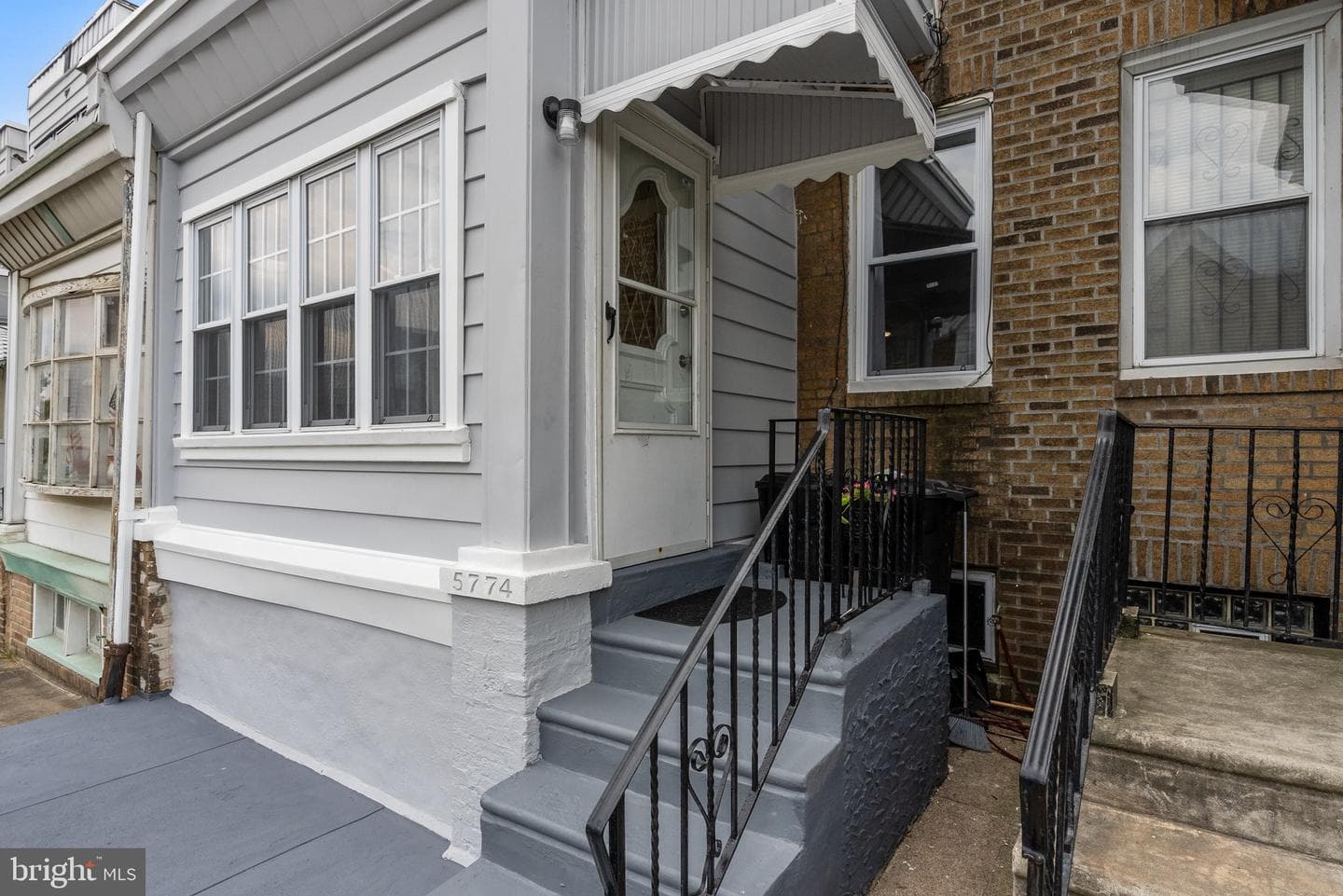 5774 Stewart Street photo 4