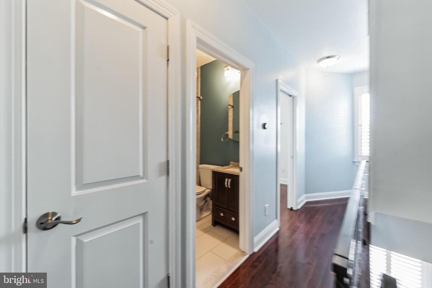 926 League Street photo 24