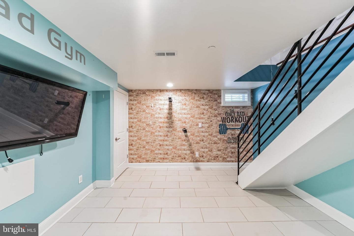 926 League Street photo 27