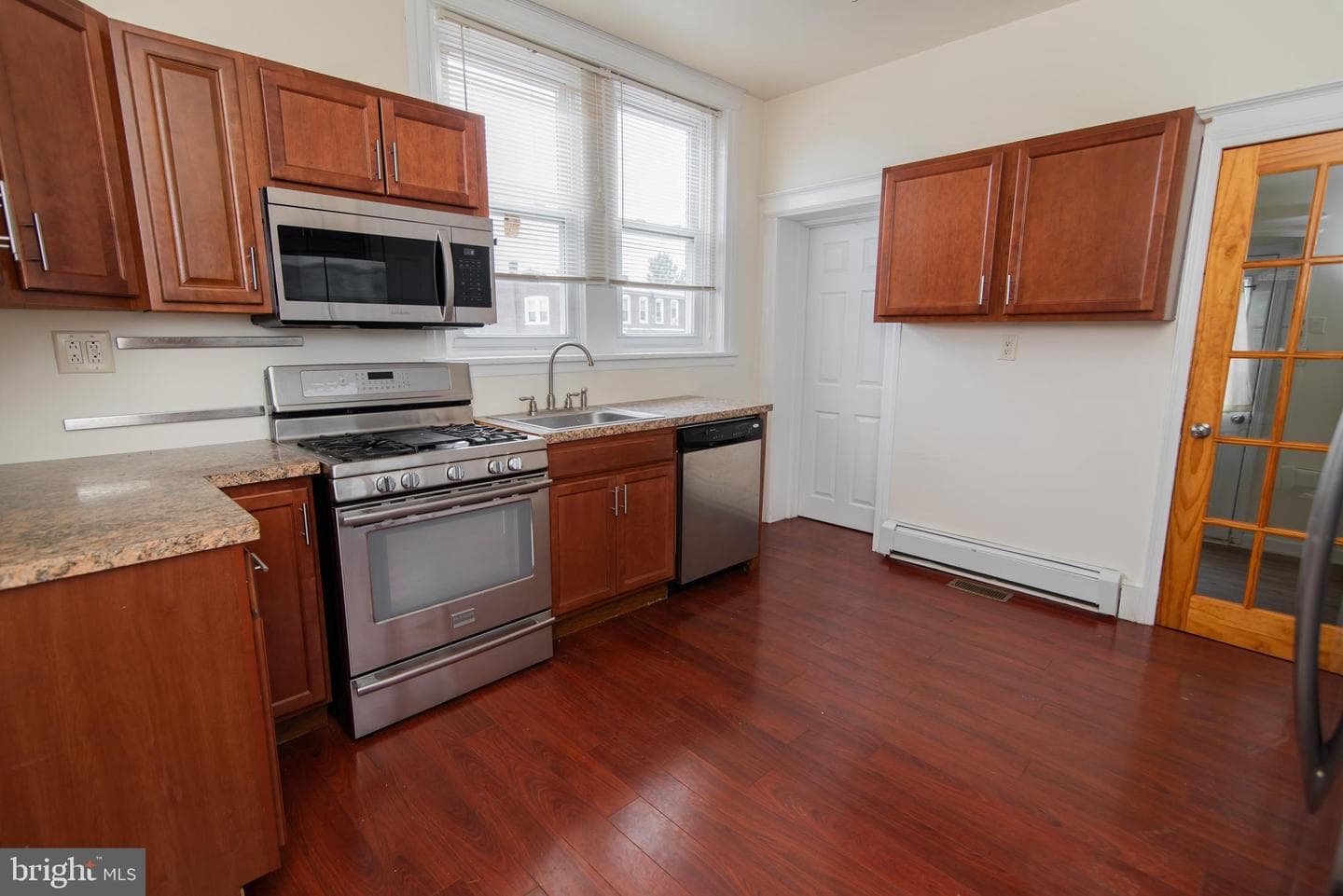 7610 Ridge Avenue photo 21