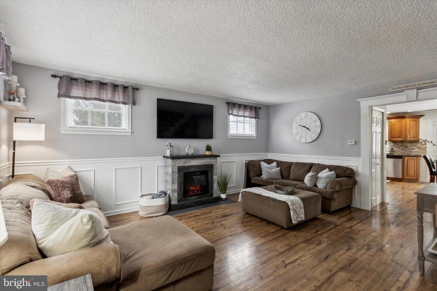 1801 Stanwood Street photo 13