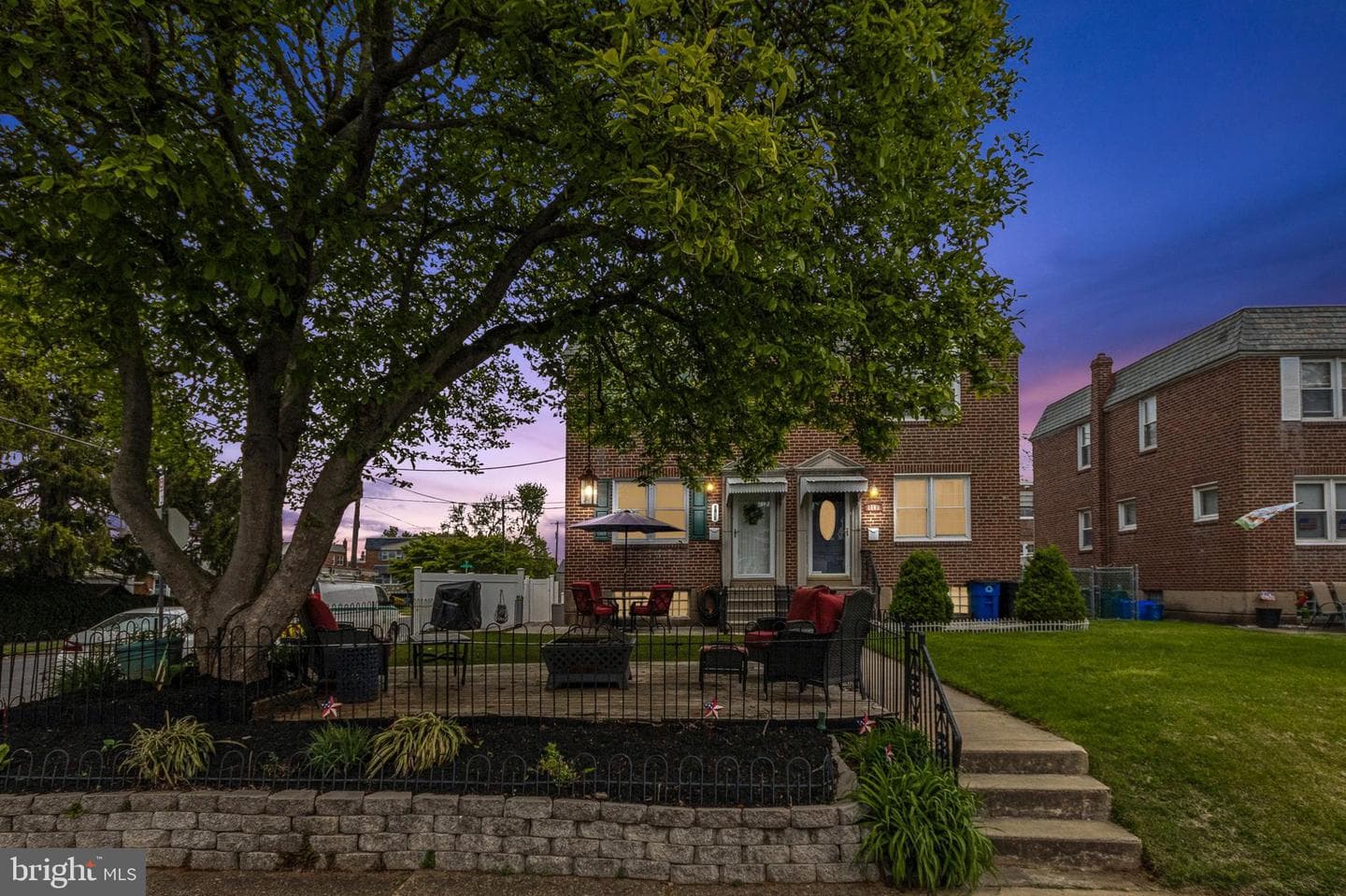1801 Stanwood Street photo 2