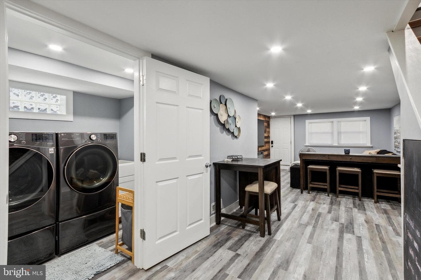 1801 Stanwood Street photo 22