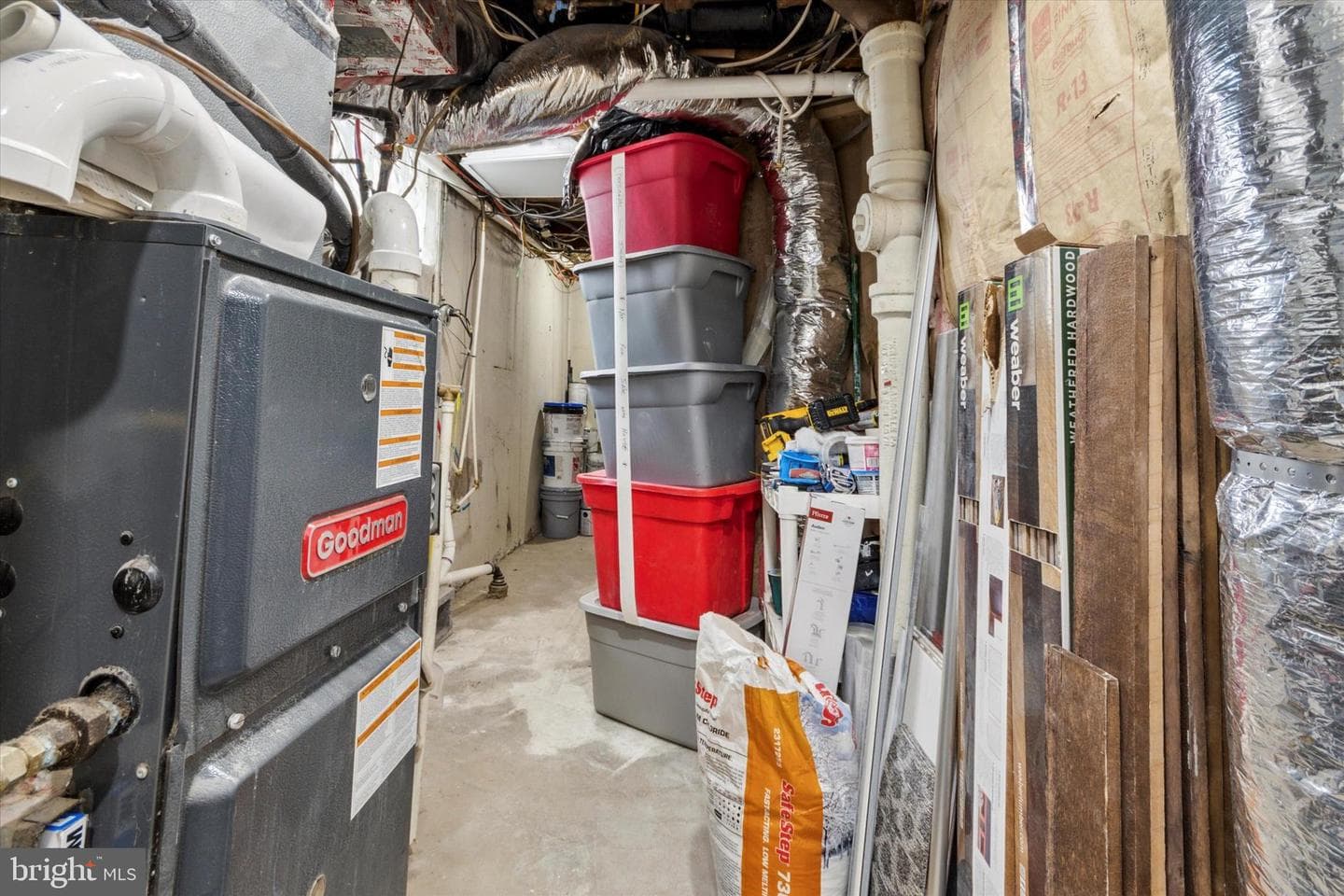 1801 Stanwood Street photo 35