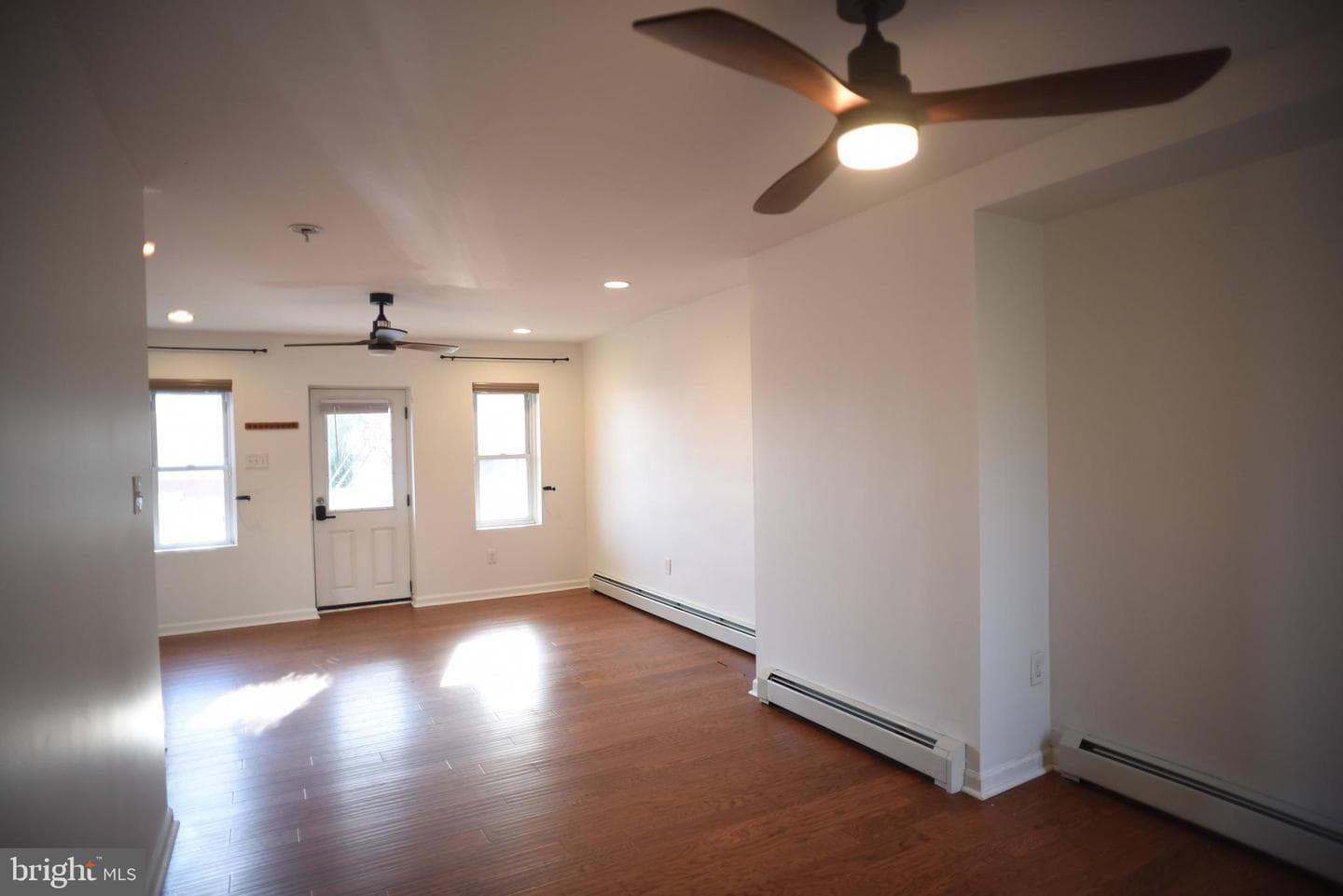 4821 Tibben Street photo 2
