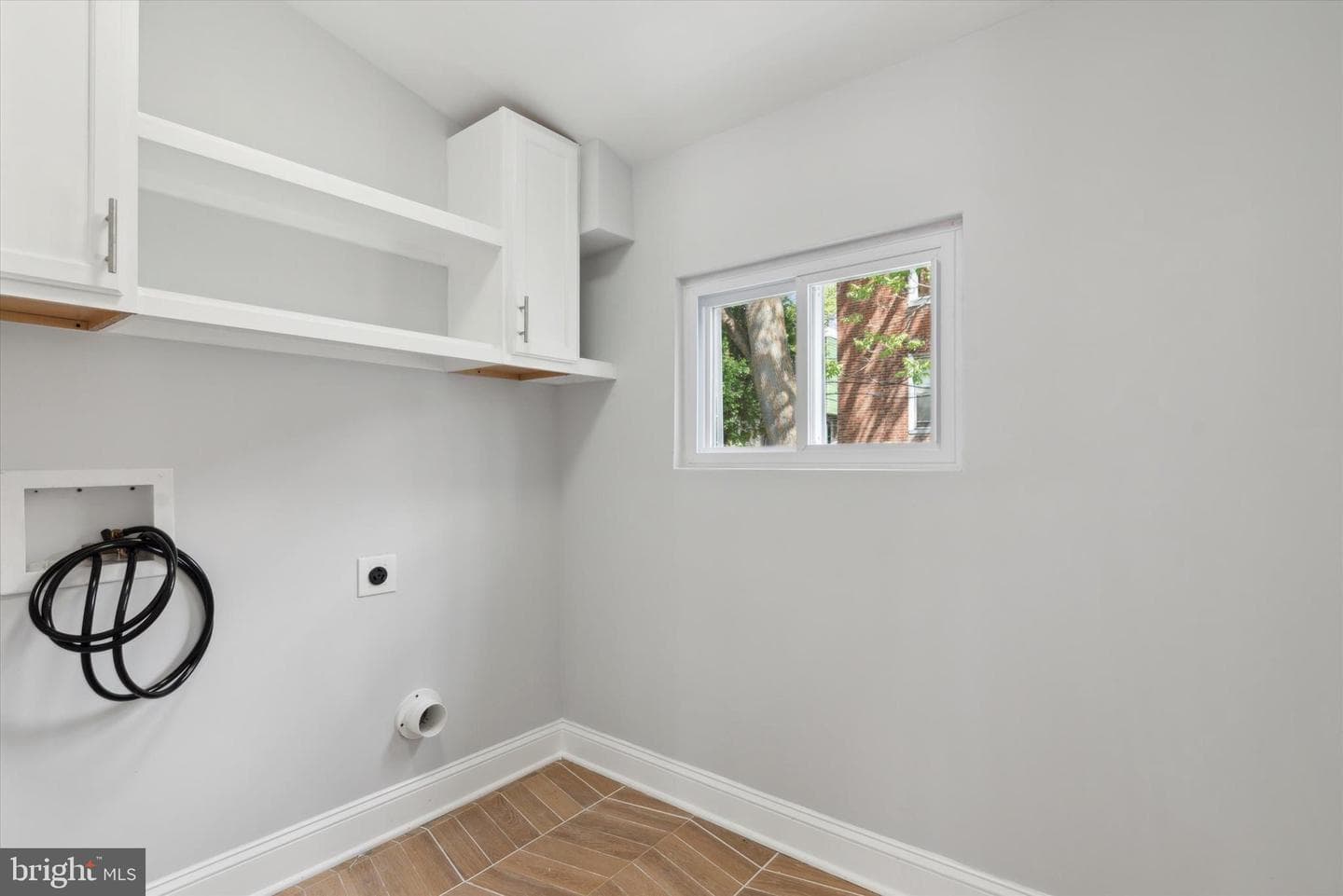 5941 Washington Avenue photo 14