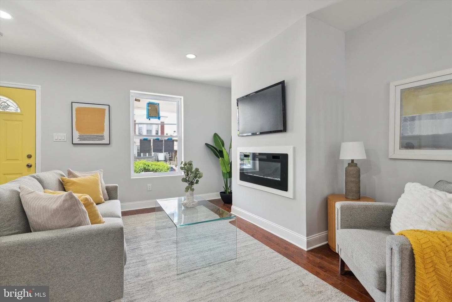 5941 Washington Avenue photo 4